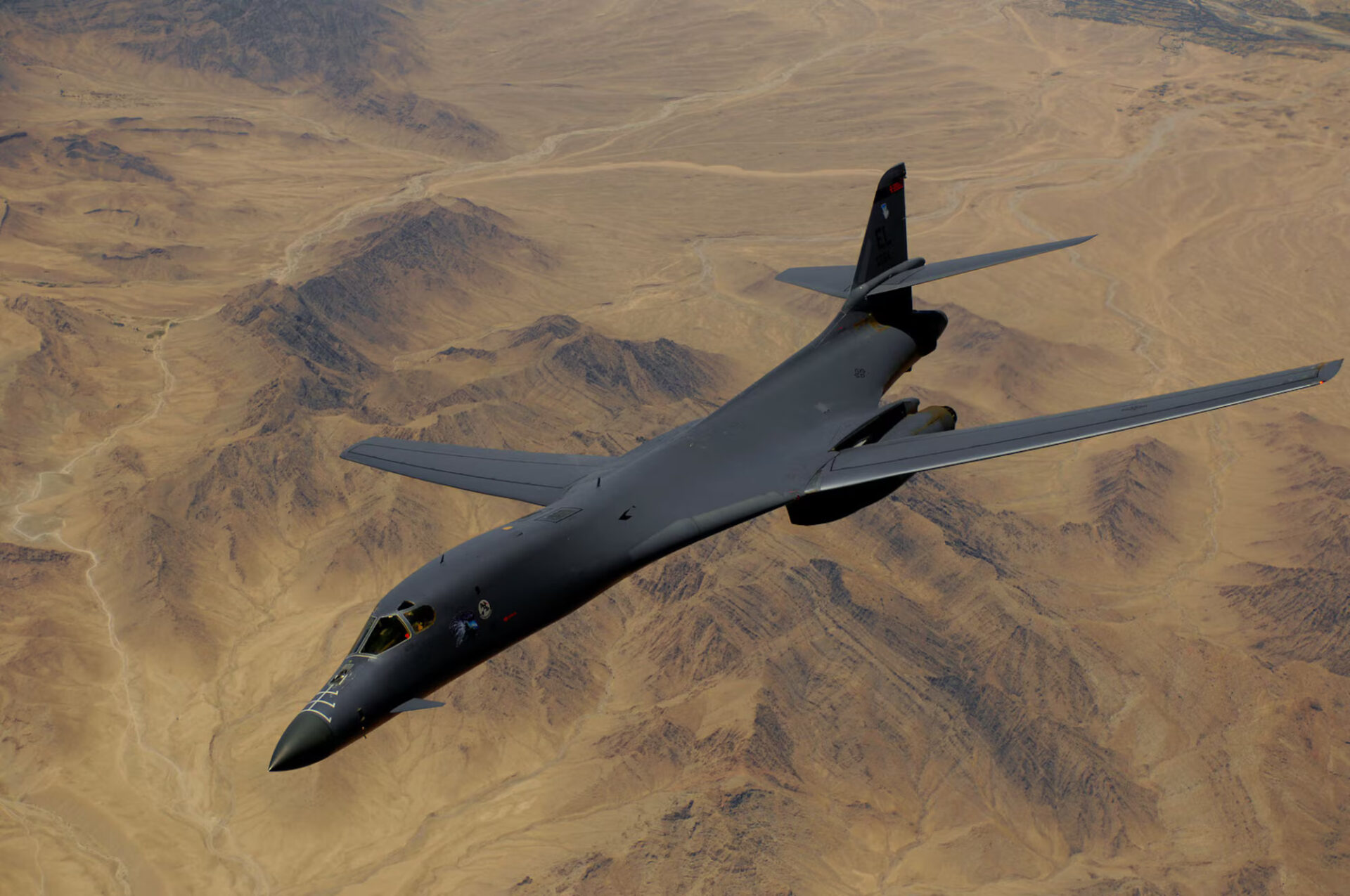Load Adaptable Modular Boeing’s Modular Pylon Upgrade Reinvents B-1B Lancer for Next ...