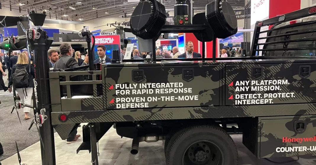 Honeywell Debuts SAMURAI Counter-UAS At AUSA 2025 After U.S. Demos From Vehicle And Aerostat