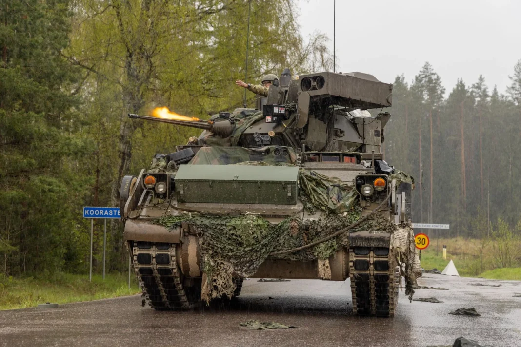 US Army Signs $390 Million Contract for Bradley M2A4 Infantry Fighting Vehicle